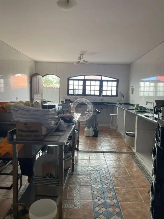 Sobrado para Venda em Mairinque, Terras de São José, 4 dormitórios, 1 suíte, 7 banheiros, 6 vagas
