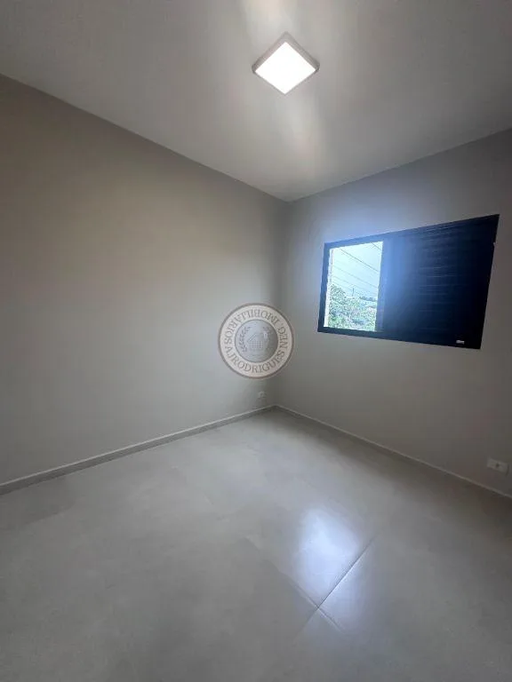 Cobertura para Venda em São Roque, Jardim Guaçu, 2 dormitórios, 1 suíte, 2 banheiros, 1 vaga