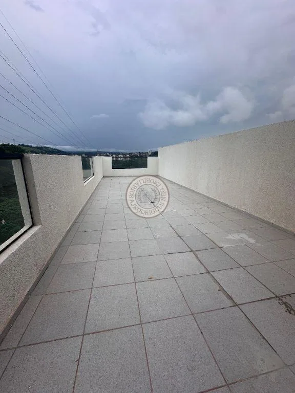 Cobertura para Venda em São Roque, Jardim Guaçu, 2 dormitórios, 1 suíte, 2 banheiros, 1 vaga