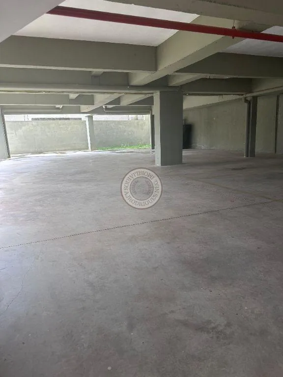 Cobertura para Venda em São Roque, Jardim Guaçu, 2 dormitórios, 1 suíte, 2 banheiros, 1 vaga