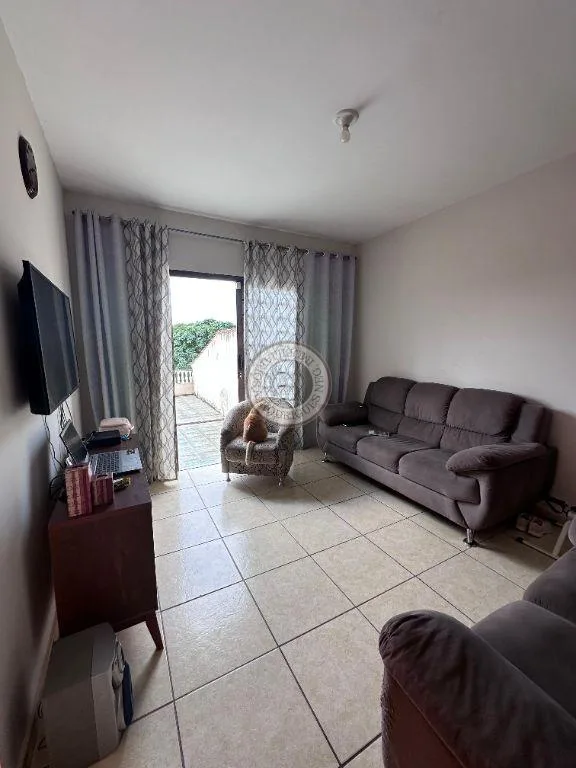 Casa para Venda em São Roque, Jardim Villaça, 3 dormitórios, 1 suíte, 2 banheiros