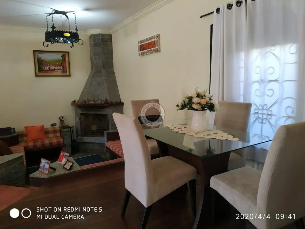 Casa para Venda em São Roque, Saboó, 7 dormitórios, 2 suítes, 7 banheiros, 4 vagas