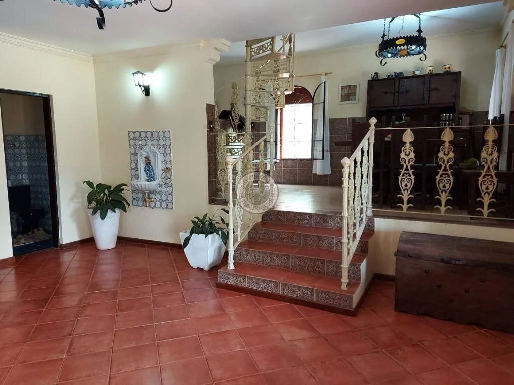 Casa para Venda em São Roque, Saboó, 7 dormitórios, 2 suítes, 7 banheiros, 4 vagas