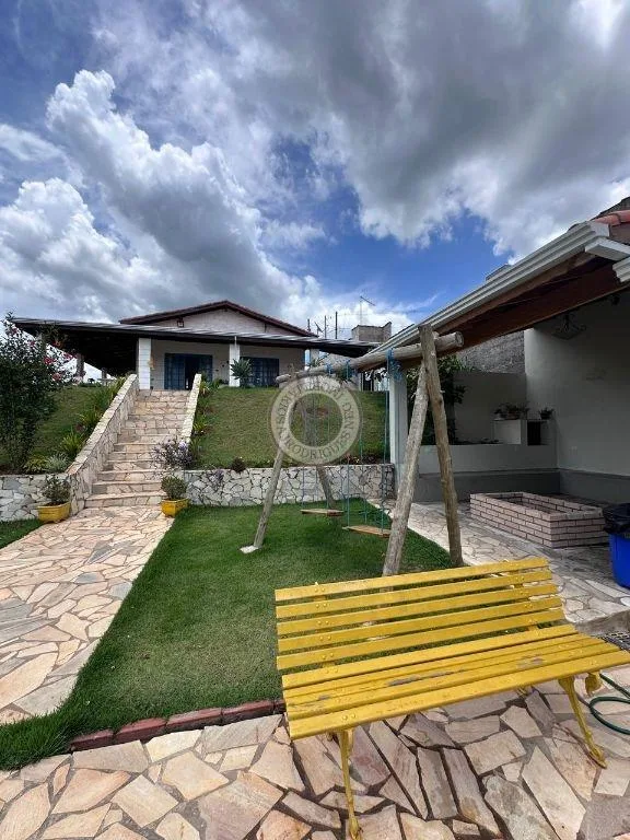 Casa para Venda em Mairinque, Dona Catarina, 3 dormitórios, 2 suítes, 4 banheiros, 4 vagas