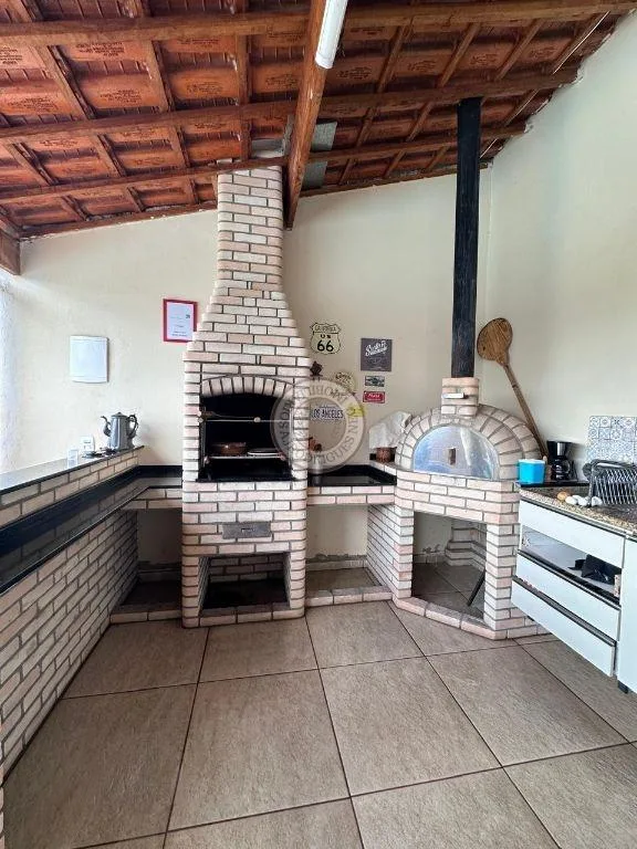Casa para Venda em Mairinque, Dona Catarina, 3 dormitórios, 2 suítes, 4 banheiros, 4 vagas