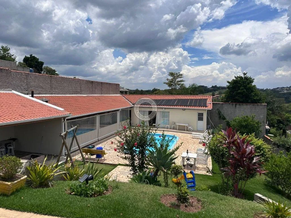 Casa para Venda em Mairinque, Dona Catarina, 3 dormitórios, 1 suíte, 2 banheiros, 3 vagas