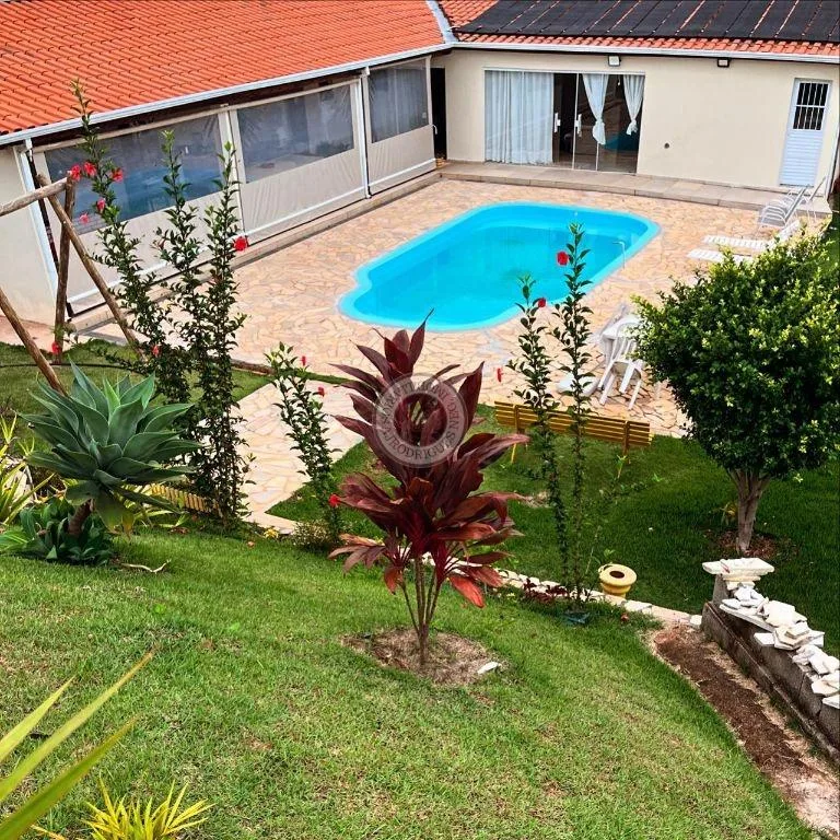 Casa para Venda em Mairinque, Dona Catarina, 3 dormitórios, 1 suíte, 2 banheiros, 3 vagas