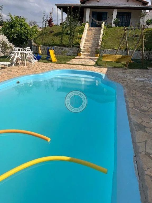 Casa para Venda em Mairinque, Dona Catarina, 3 dormitórios, 1 suíte, 2 banheiros, 3 vagas