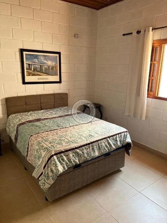 Casa para Venda em Mairinque, Dona Catarina, 3 dormitórios, 1 suíte, 2 banheiros, 3 vagas