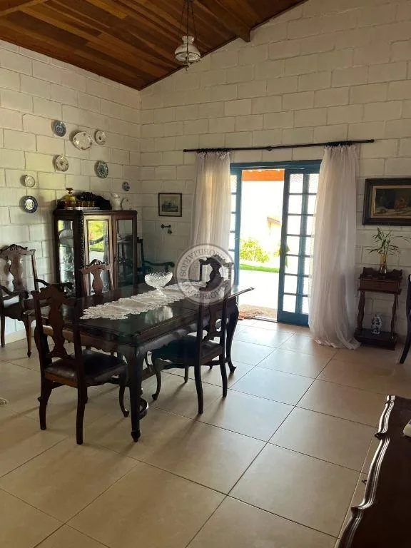 Casa para Venda em Mairinque, Dona Catarina, 3 dormitórios, 1 suíte, 2 banheiros, 3 vagas