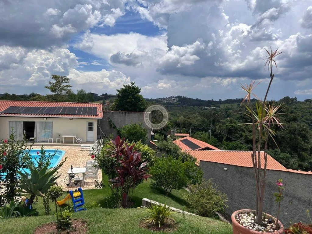 Casa para Venda em Mairinque, Dona Catarina, 3 dormitórios, 1 suíte, 2 banheiros, 3 vagas