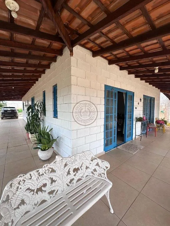 Casa para Venda em Mairinque, Dona Catarina, 3 dormitórios, 1 suíte, 2 banheiros, 3 vagas