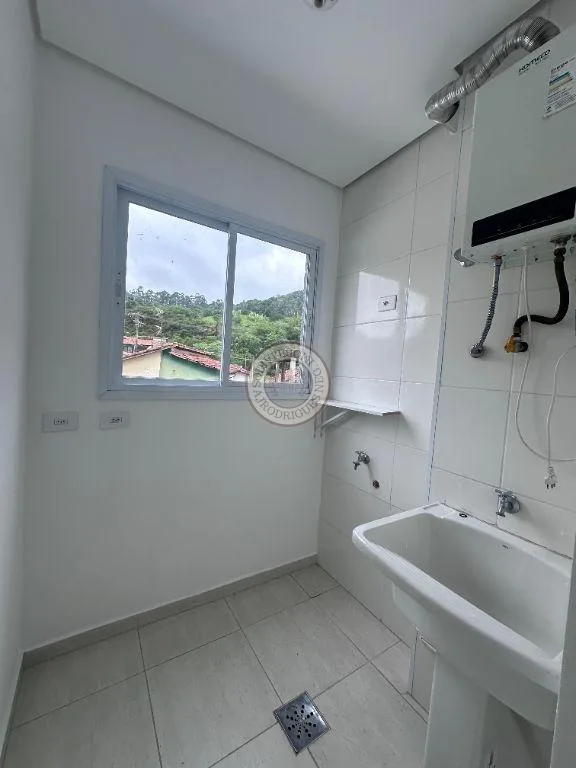 Apartamento para Locação em São Roque, Vila Santa Isabel, 2 dormitórios, 1 banheiro, 1 vaga