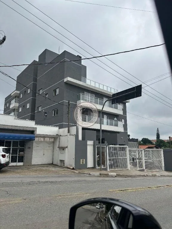Cobertura para Venda em São Roque, Vila Santa Isabel, 3 dormitórios, 1 suíte, 2 banheiros, 2 vagas