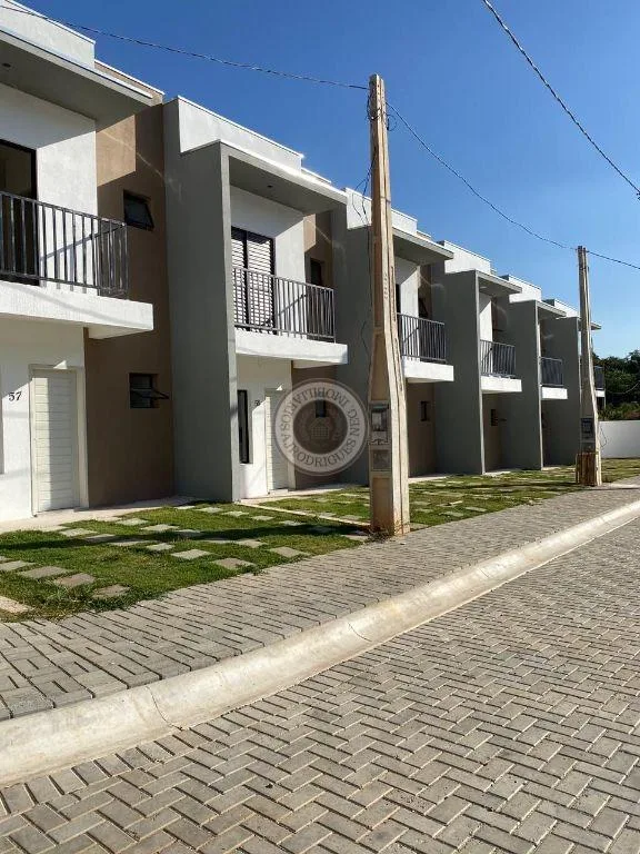 Condomínio Fechado para Venda em São Roque, Taboão, 3 dormitórios, 1 suíte, 2 banheiros, 2 vagas