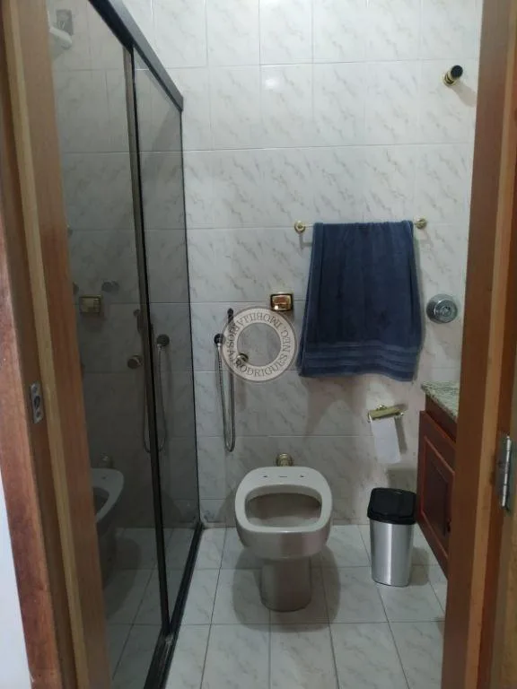 Casa para Venda em São Roque, Esplanada Mendes Moraes, 4 dormitórios, 1 suíte, 3 banheiros, 2 vagas