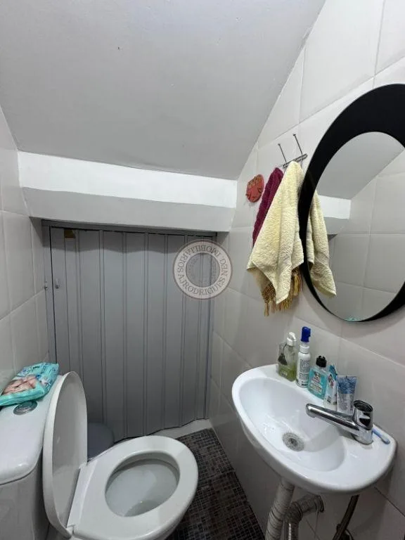 Casa para Venda em São Roque, Jardim São José, 3 dormitórios, 1 suíte, 2 banheiros, 2 vagas