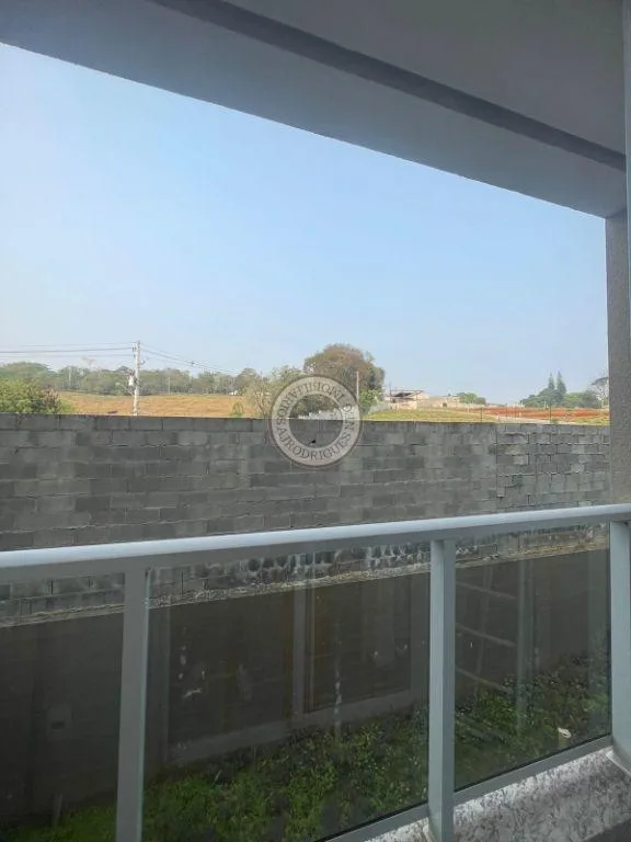 Apartamento para Venda em São Roque, Jardim Maria Trindade, 2 dormitórios, 1 banheiro, 2 vagas