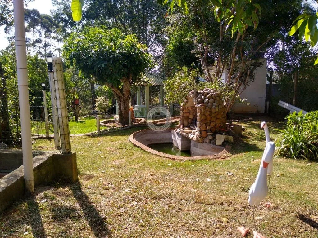 Casa para Venda em Mairinque, Pouso Alegre, 5 dormitórios, 2 banheiros, 10 vagas