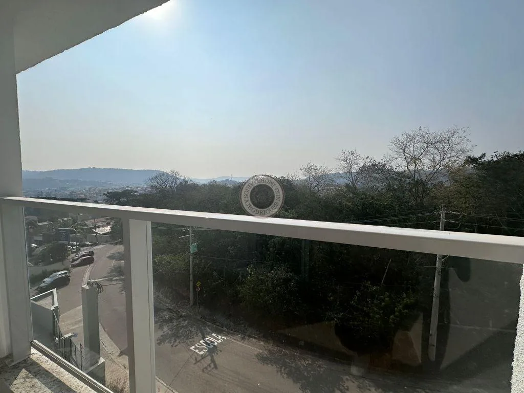 Apartamento para Venda em São Roque, Planalto Verde, 3 dormitórios, 1 suíte, 2 banheiros, 2 vagas