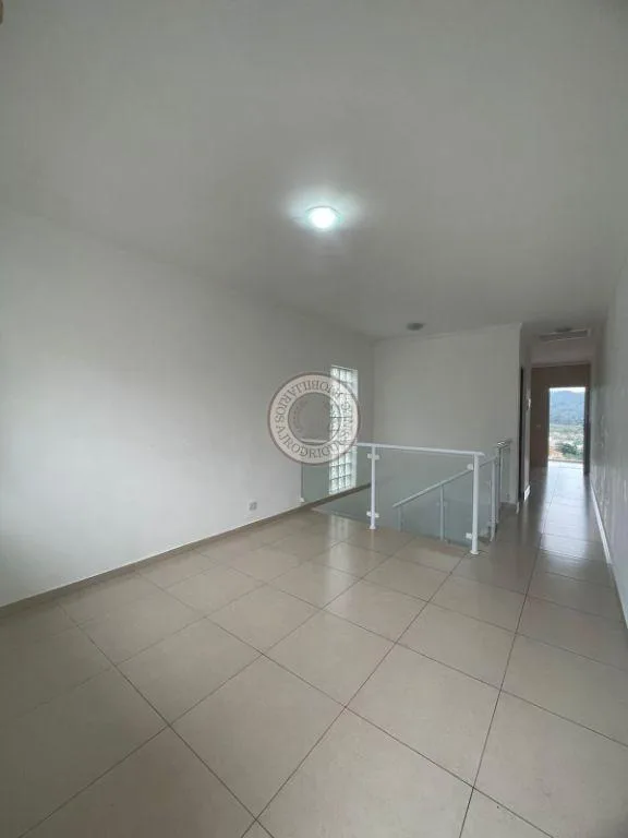 Casa para Venda em São Roque, Vila Santa Rosália, 2 dormitórios, 1 banheiro, 2 vagas