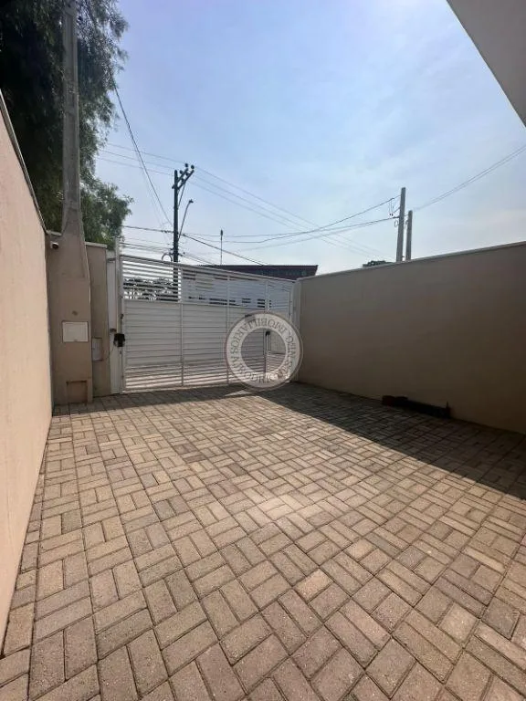 Casa para Venda em São Roque, Vila Santa Rosália, 2 dormitórios, 1 banheiro, 2 vagas