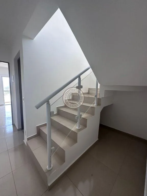 Casa para Venda em São Roque, Vila Santa Rosália, 2 dormitórios, 1 banheiro, 2 vagas