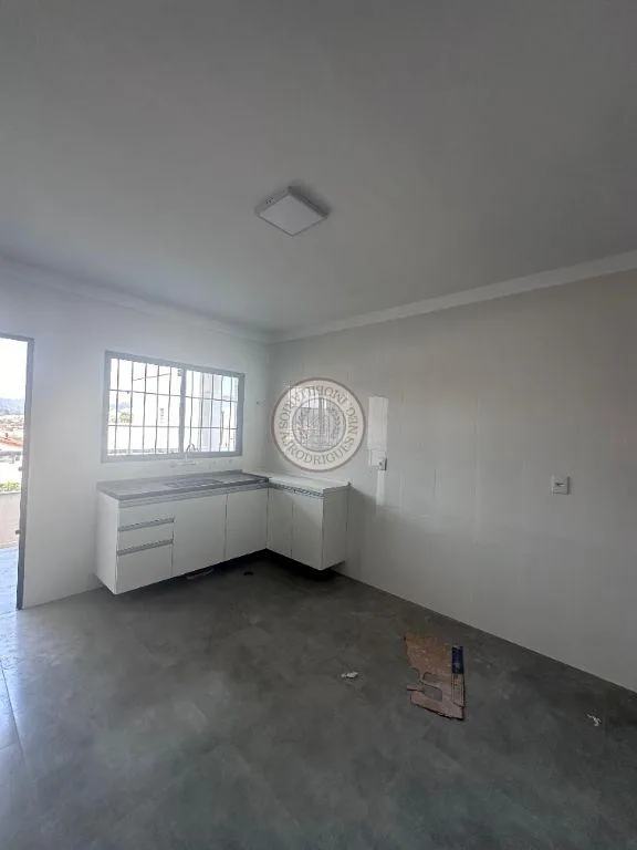 Casa para Venda em São Roque, Vila Santa Rosália, 3 dormitórios, 2 banheiros, 2 vagas