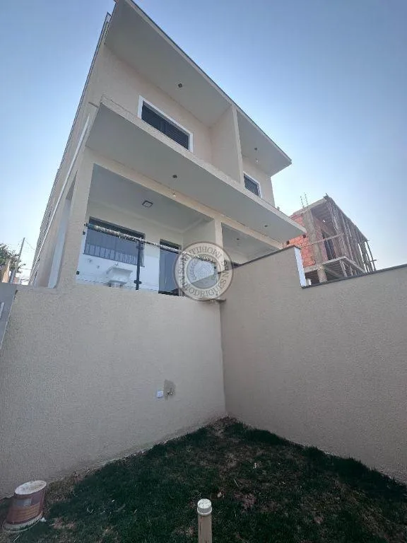 Casa para Venda em São Roque, Vila Santa Rosália, 3 dormitórios, 2 banheiros, 2 vagas