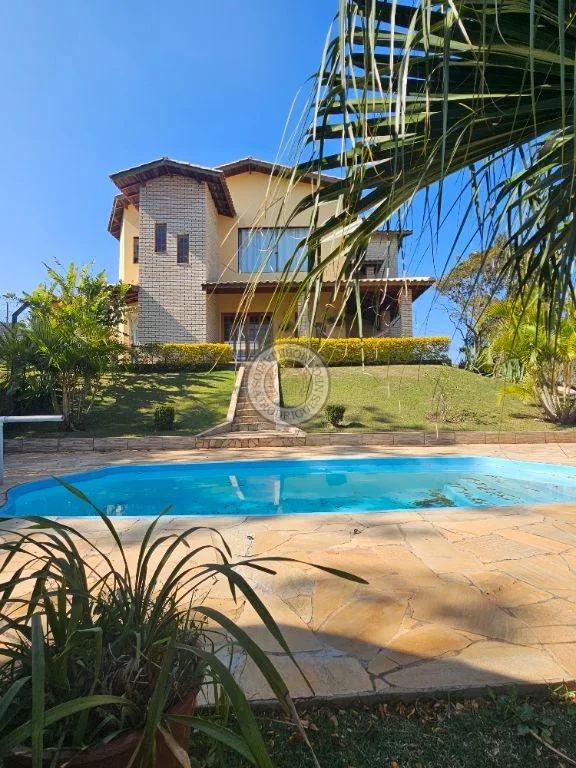 Casa para Venda em São Roque, Gabriel Piza, 2 dormitórios, 1 suíte, 3 banheiros, 4 vagas