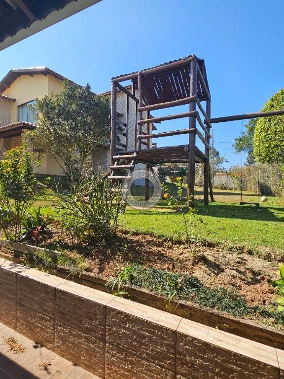 Casa para Venda em São Roque, Gabriel Piza, 2 dormitórios, 1 suíte, 3 banheiros, 4 vagas