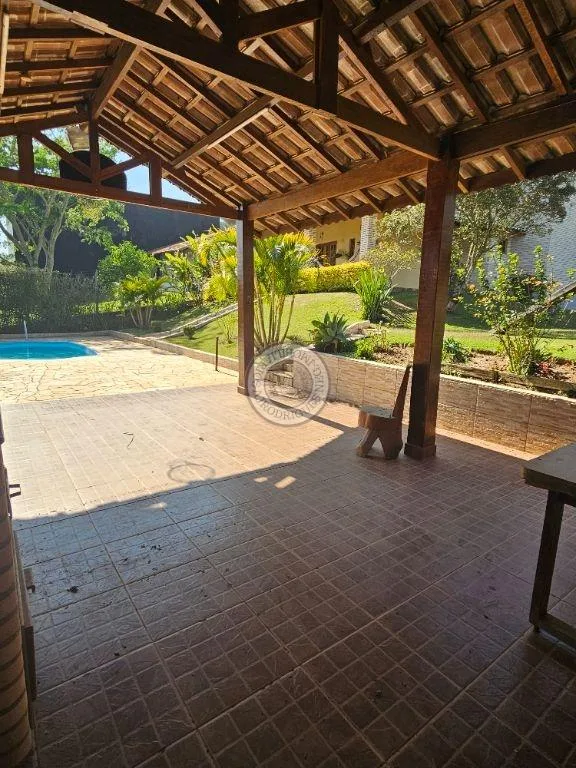 Casa para Venda em São Roque, Gabriel Piza, 2 dormitórios, 1 suíte, 3 banheiros, 4 vagas