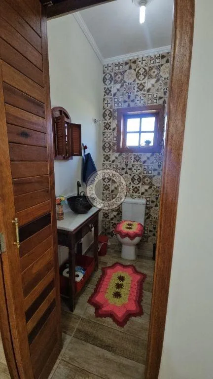 Casa para Venda em São Roque, Gabriel Piza, 2 dormitórios, 1 suíte, 3 banheiros, 4 vagas