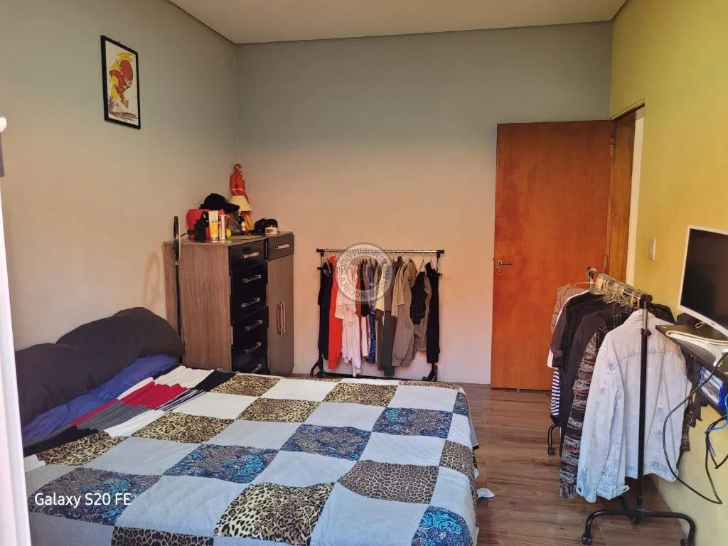 Casa para Venda em São Roque, Saboó, 3 dormitórios, 1 suíte, 4 banheiros, 10 vagas