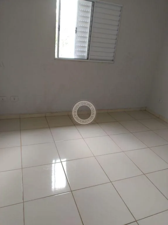 Condomínio Fechado para Venda em Mairinque, Terras de São José, 2 dormitórios, 2 banheiros, 1 vaga