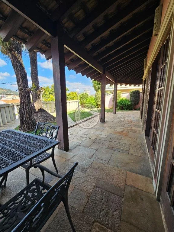 Casa para Venda em São Roque, Jardim Tanzi, 5 dormitórios, 4 suítes, 7 banheiros, 4 vagas