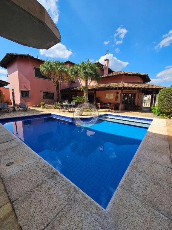 Casa para Venda em São Roque, Jardim Tanzi, 5 dormitórios, 4 suítes, 7 banheiros, 4 vagas