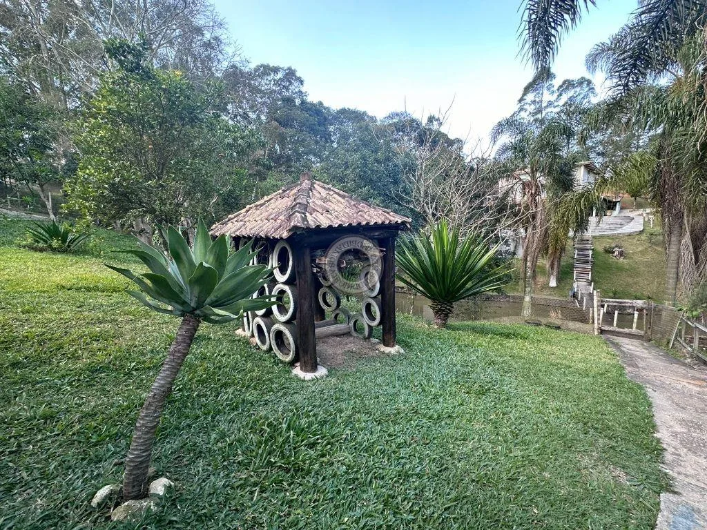 Casa para Venda em Mairinque, Pouso Alegre, 2 dormitórios, 1 banheiro, 5 vagas