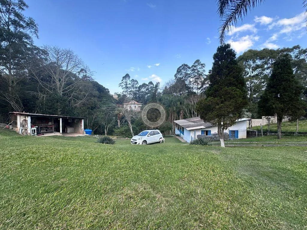 Casa para Venda em Mairinque, Pouso Alegre, 2 dormitórios, 1 banheiro, 5 vagas