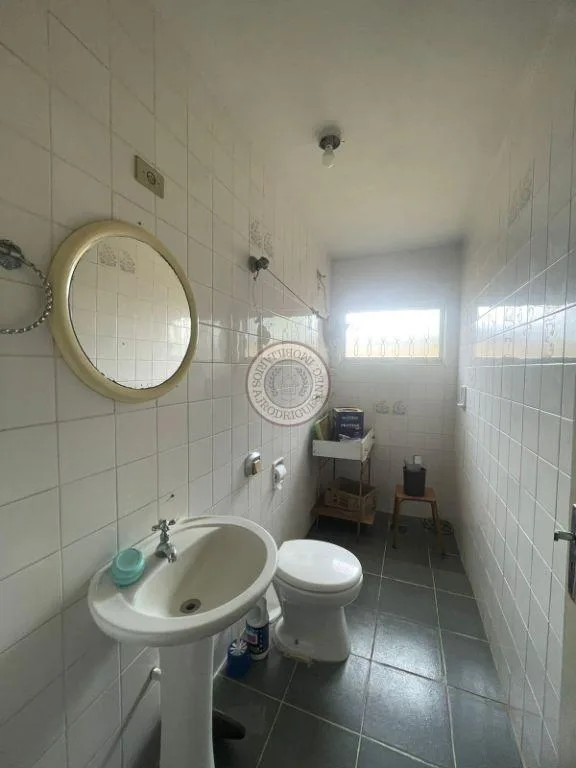 Casa para Venda em São Roque, Jardim Tanzi, 3 dormitórios, 1 suíte, 2 banheiros, 3 vagas