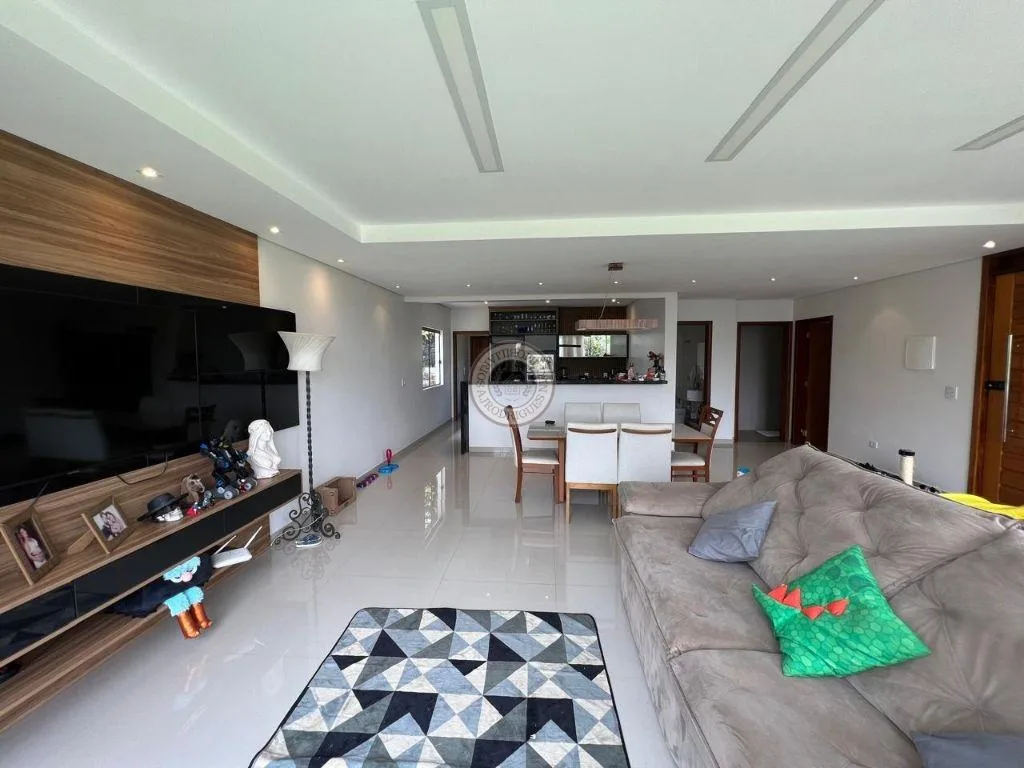 Casa para Venda em São Roque, Bairro do Rosário (Mailasqui), 2 dormitórios, 1 suíte, 4 banheiros, 10 vagas