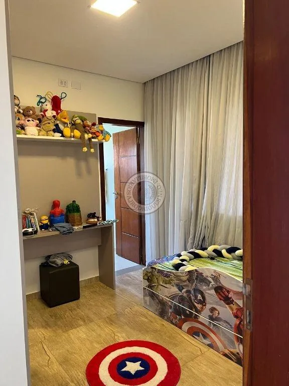 Casa para Venda em São Roque, Bairro do Rosário (Mailasqui), 2 dormitórios, 1 suíte, 4 banheiros, 10 vagas