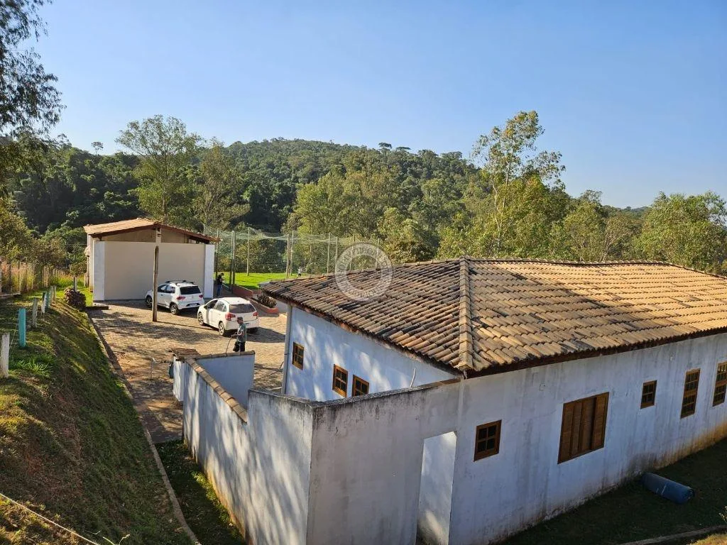 Casa para Venda em São Roque, Recanto das Acácias, 2 dormitórios, 2 suítes, 3 banheiros, 5 vagas