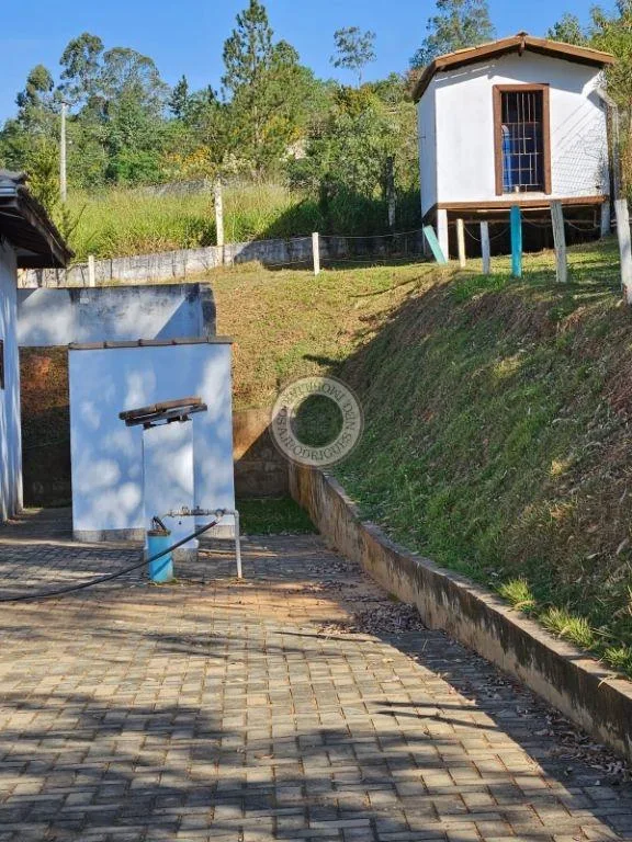 Casa para Venda em São Roque, Recanto das Acácias, 2 dormitórios, 2 suítes, 3 banheiros, 5 vagas