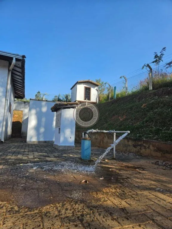 Casa para Venda em São Roque, Recanto das Acácias, 2 dormitórios, 2 suítes, 3 banheiros, 5 vagas