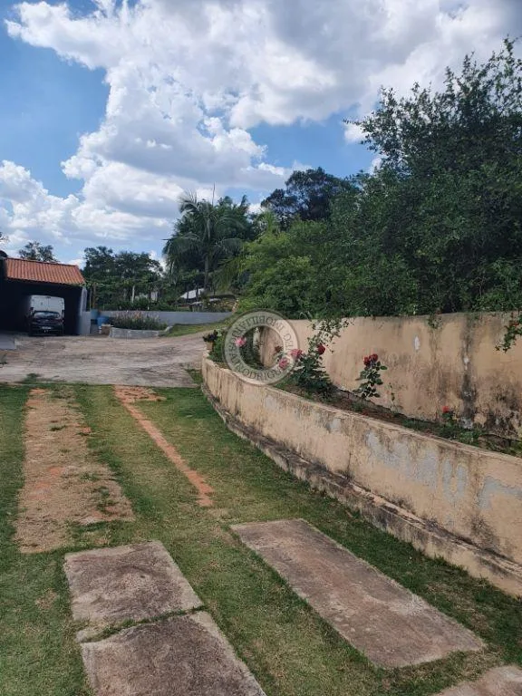Casa para Venda em Araçariguama, DIstrito Industrial, 5 dormitórios, 3 suítes, 4 banheiros, 5 vagas