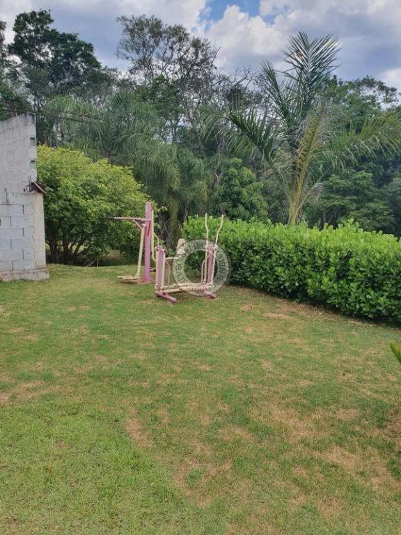 Casa para Venda em Araçariguama, DIstrito Industrial, 5 dormitórios, 3 suítes, 4 banheiros, 5 vagas