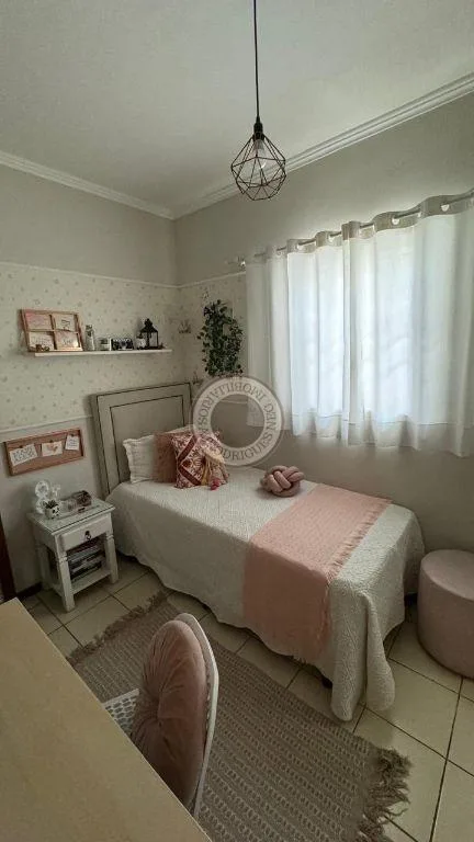 Casa para Venda em São Roque, Jardim Villaça, 3 dormitórios, 1 suíte, 2 banheiros