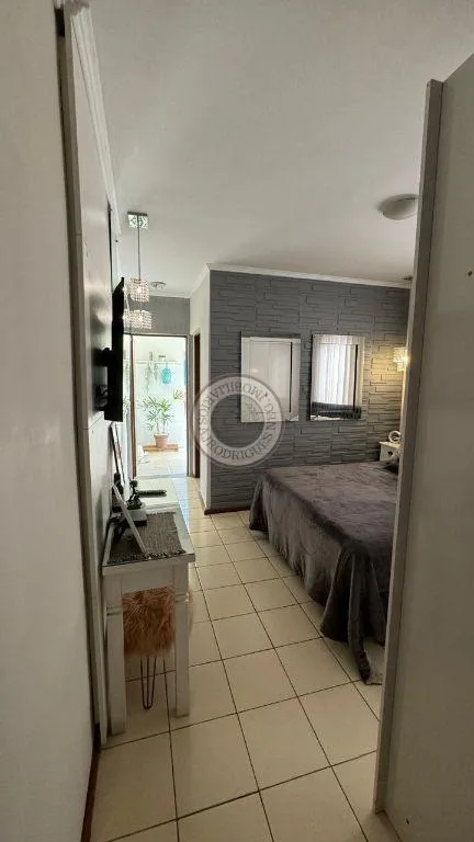 Casa para Venda em São Roque, Jardim Villaça, 3 dormitórios, 1 suíte, 2 banheiros