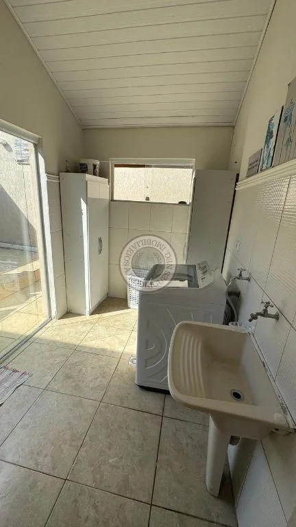 Casa para Venda em São Roque, Jardim Villaça, 3 dormitórios, 1 suíte, 2 banheiros